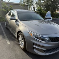 2018 KIA Optima