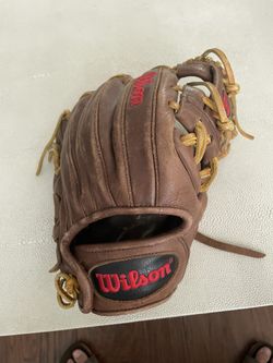 Wilson A1000