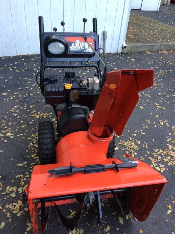 Ariens 926. le Snowblower for Sale in Haverstraw, NY OfferUp