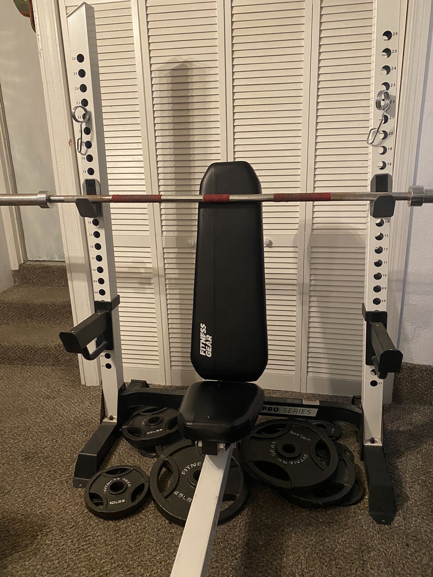 Bench Press with Weights/ Bar