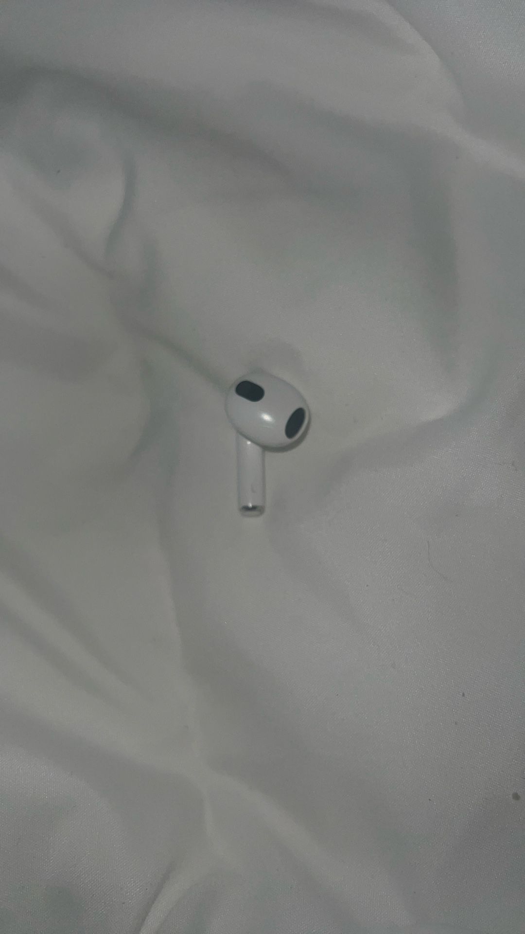 apple airpod gen 4 LEFT side only