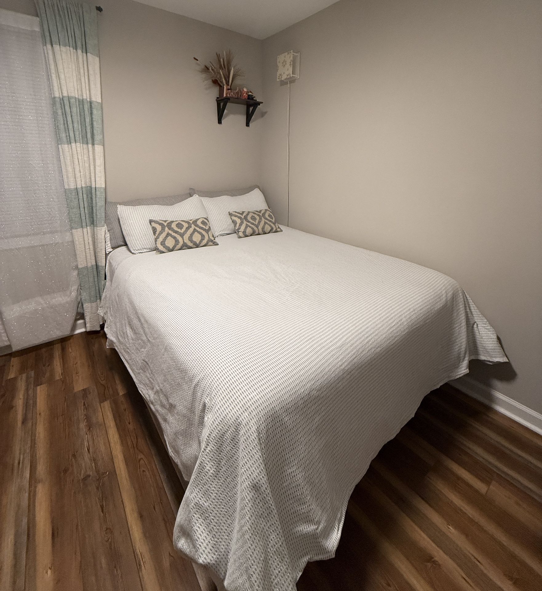 Queen Mattress + Box Spring + Metal Adjustable Bed Frame
