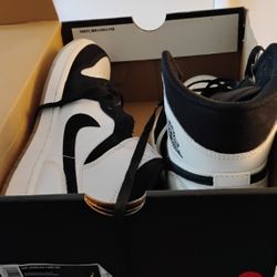 Air Jordan 1