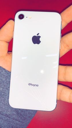 iPhone 8 64Gb Unlocked for International (Back is Cracked)