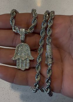 Hamsa pendant