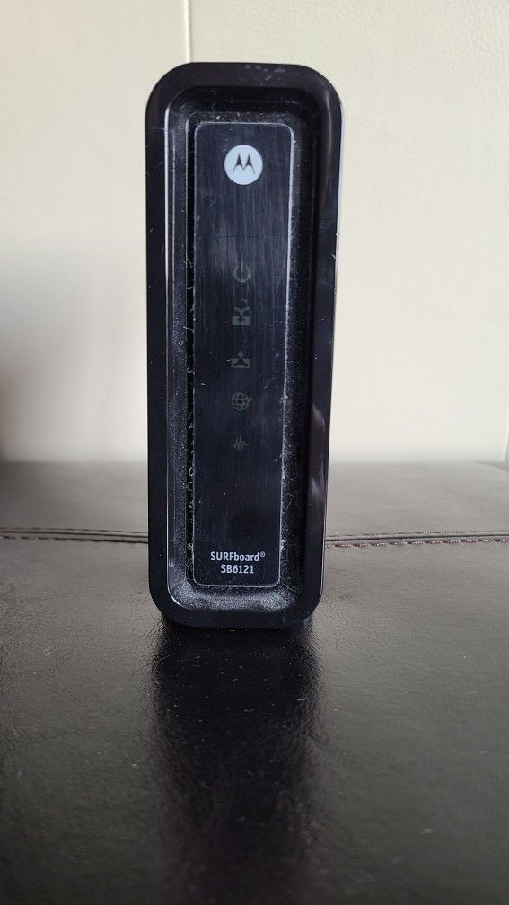 ARRIS SURFboard Model SB6121 DOCSIS