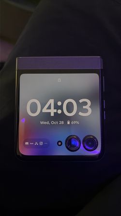 Motorola Razr 2024