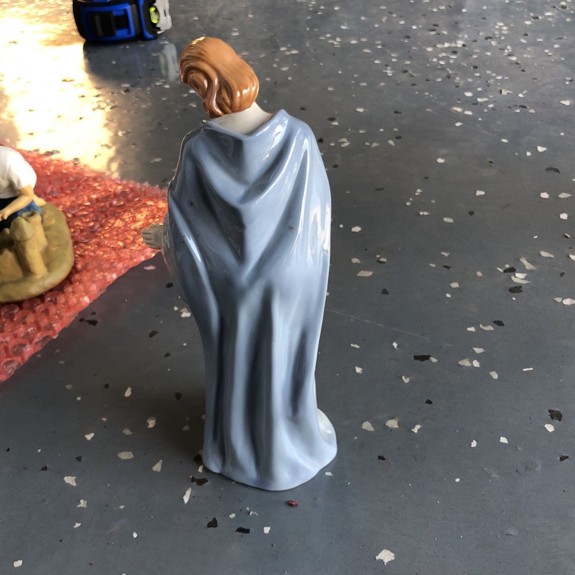 Avon Figurine