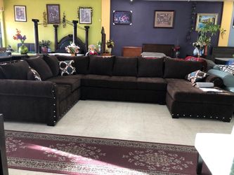 Sectional couch