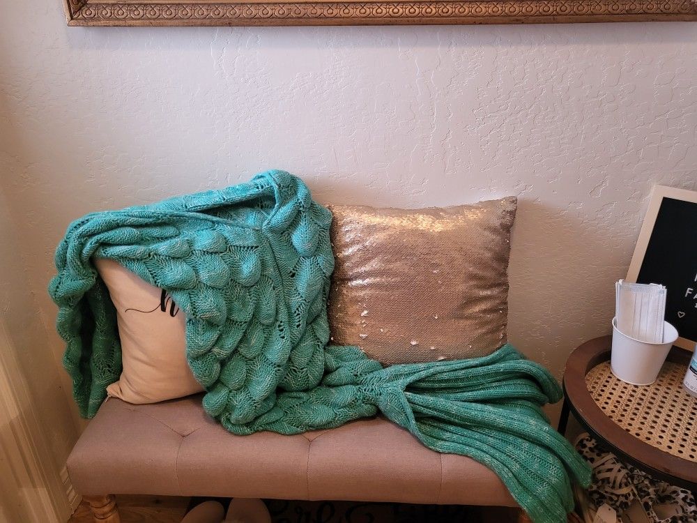 Light Teal Knit Mermaid Tail/Fin Cuddle Blanket For Couch or Bed Plus Gold Sequin Pillow
