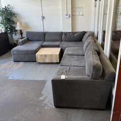Large Grey 5pc Sectional Couch Sofa (in Store)