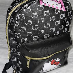 Hello Kitty Mini Backpack 🎀