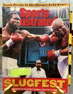 Vintage Sports Illustrated April 29 1991 Holyfield vs Foreman Slugfest