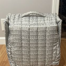 Newborn Foldable Bassinet 