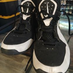Nike Air Max Wavy Mens Size 7.5 Basketball Shoes 