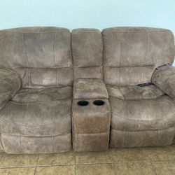 Love Seat Recliner 