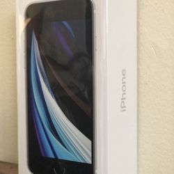 White BOOST MOBILE-LOCKED 128GB iPhone SE 2020