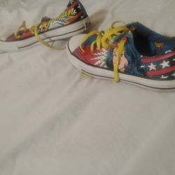 DC Comic Unisex Shoes Men Seven Women Nine