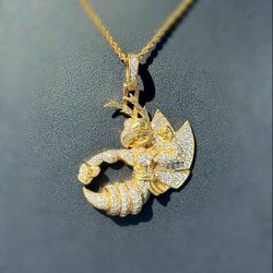 10k solid yellow gold big bee 🐝 iced out natural diamond 4.00CTW Pendant charm