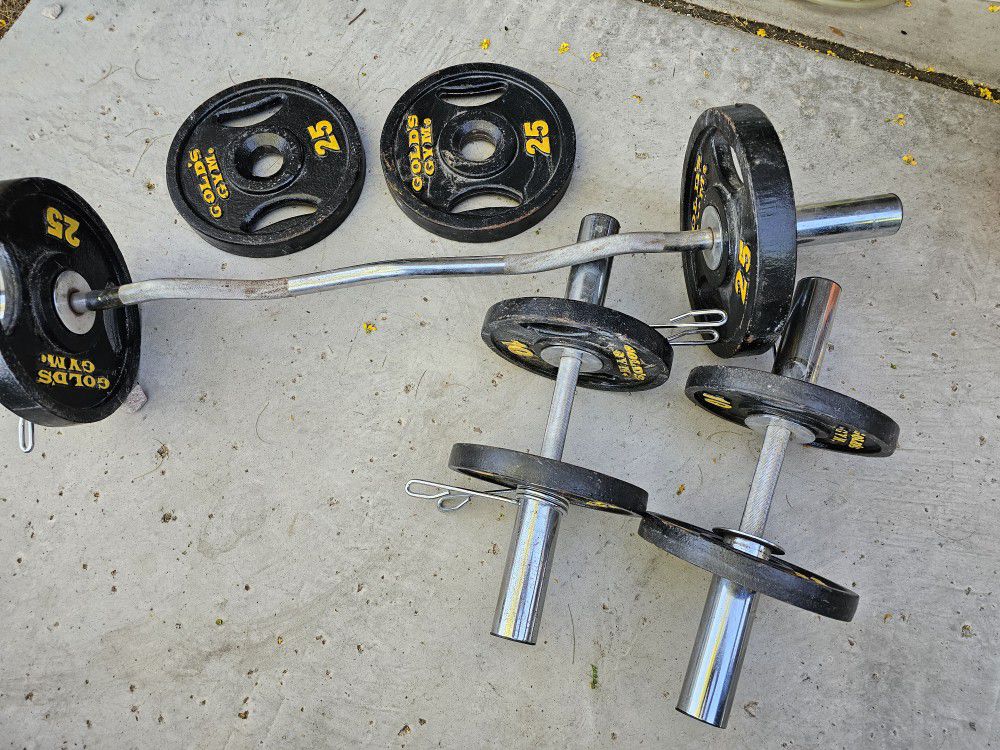 GOLDS GYM OLYMPIC WEIGHTS WITH CURL BAR AND DUMBELLS 