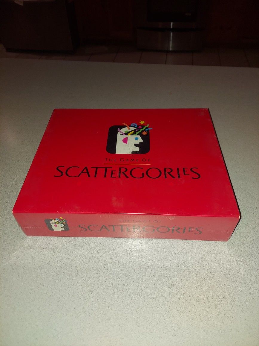 VINTAGE 1988 THE GAME OF SCATTERGORIES GAME NEW FACTORY SEALED 