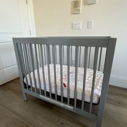 Small Crib