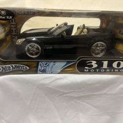 Hot Wheels 1:18 Cadillac XLR