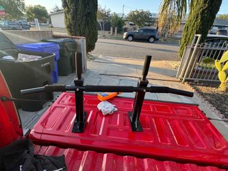 Pull up bar