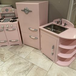 Pottery Barn Kitchen Set + Tons of Accessories - Pink