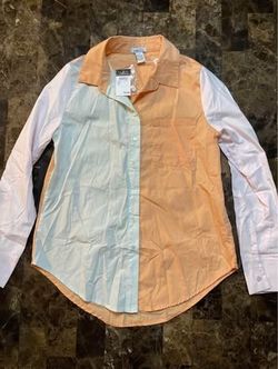 RUE 21 LONG SLEEVE SHIRT SMALL