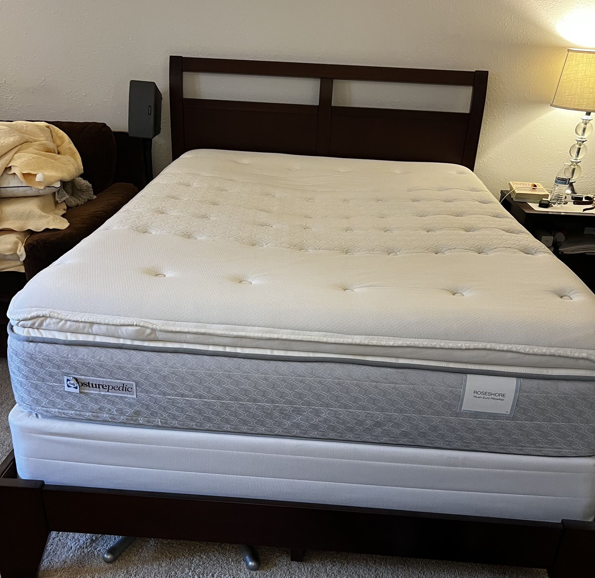 Free Queen Mattress And Box Spring