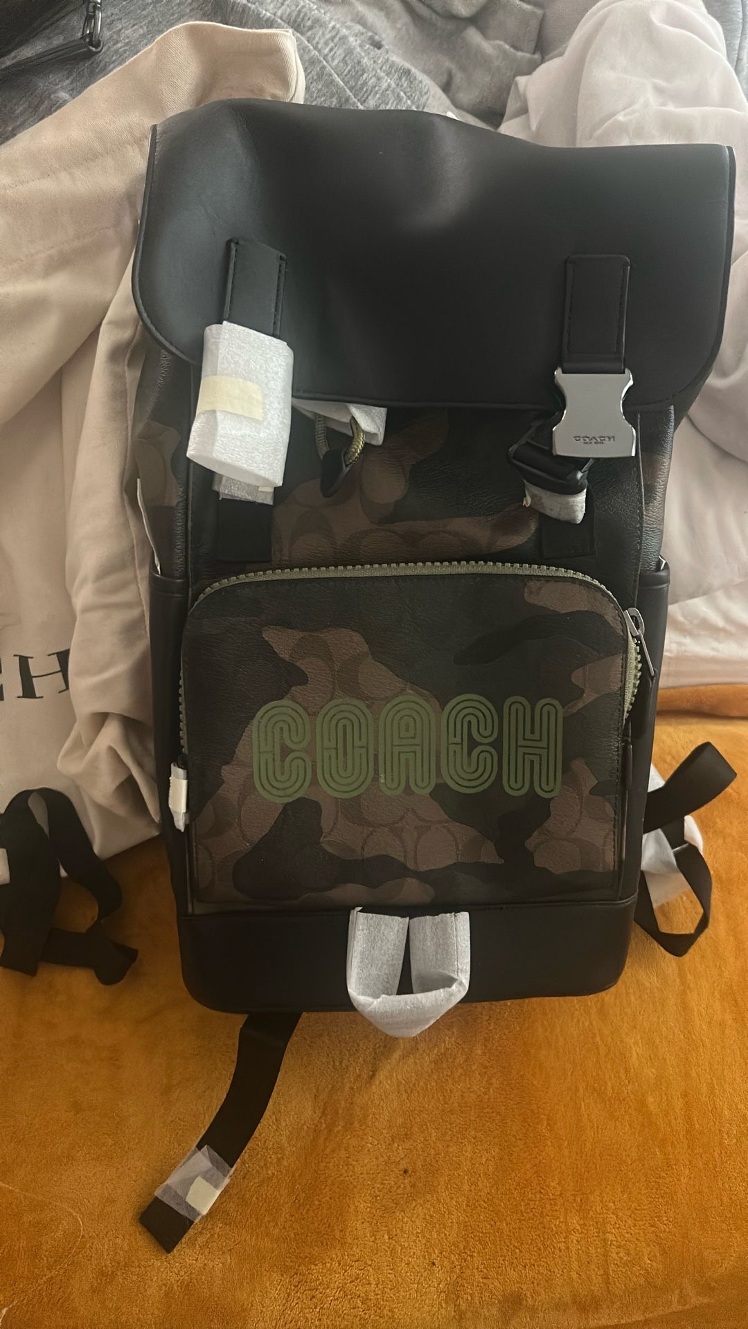 Men’s 3 Piece Backpack Slides Crossbody