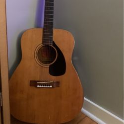 Yamaha FG-140 6-string Acoustic Guitar 