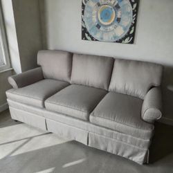 Refurbished Great Sofa | Delivery Available 