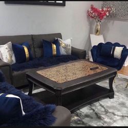 Astoria grand Coffee Table