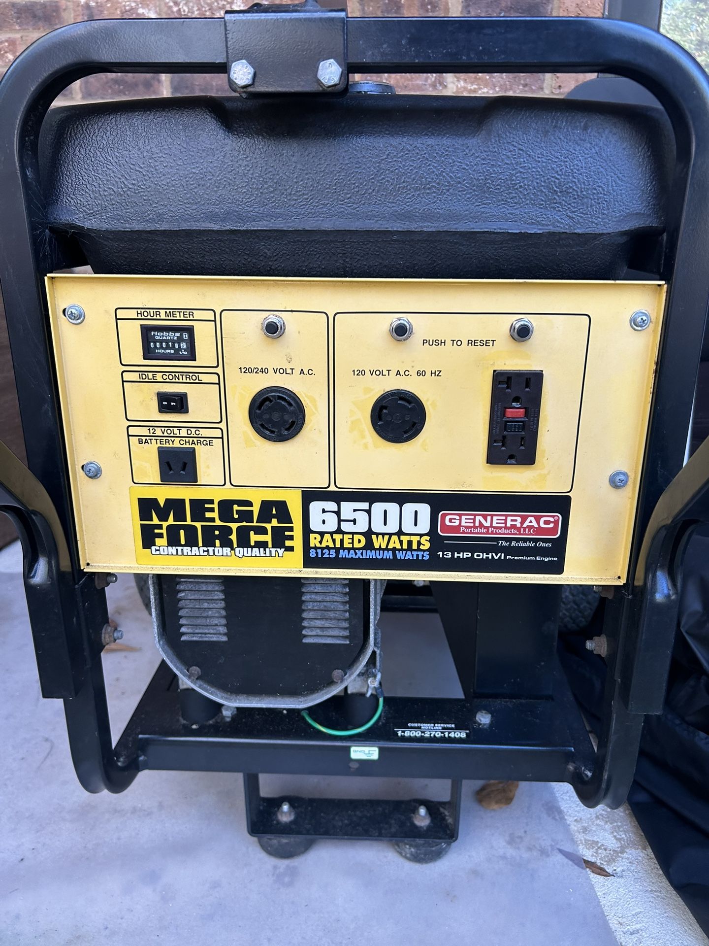 Selling a Generac Mega Force 6500 Rated Watts / 8125 Max Watts portable generator.