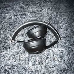 Beats Solo 4
