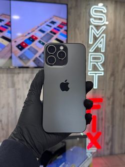 iPhone 15 Pro Max 256 GB - Black (Unlocked) + Warranty