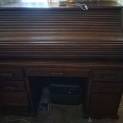 Vintage Furniture.  Everything Must Go!!!