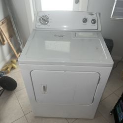 Whirlpool 7.0 Cu. Ft. Electric Dryer 