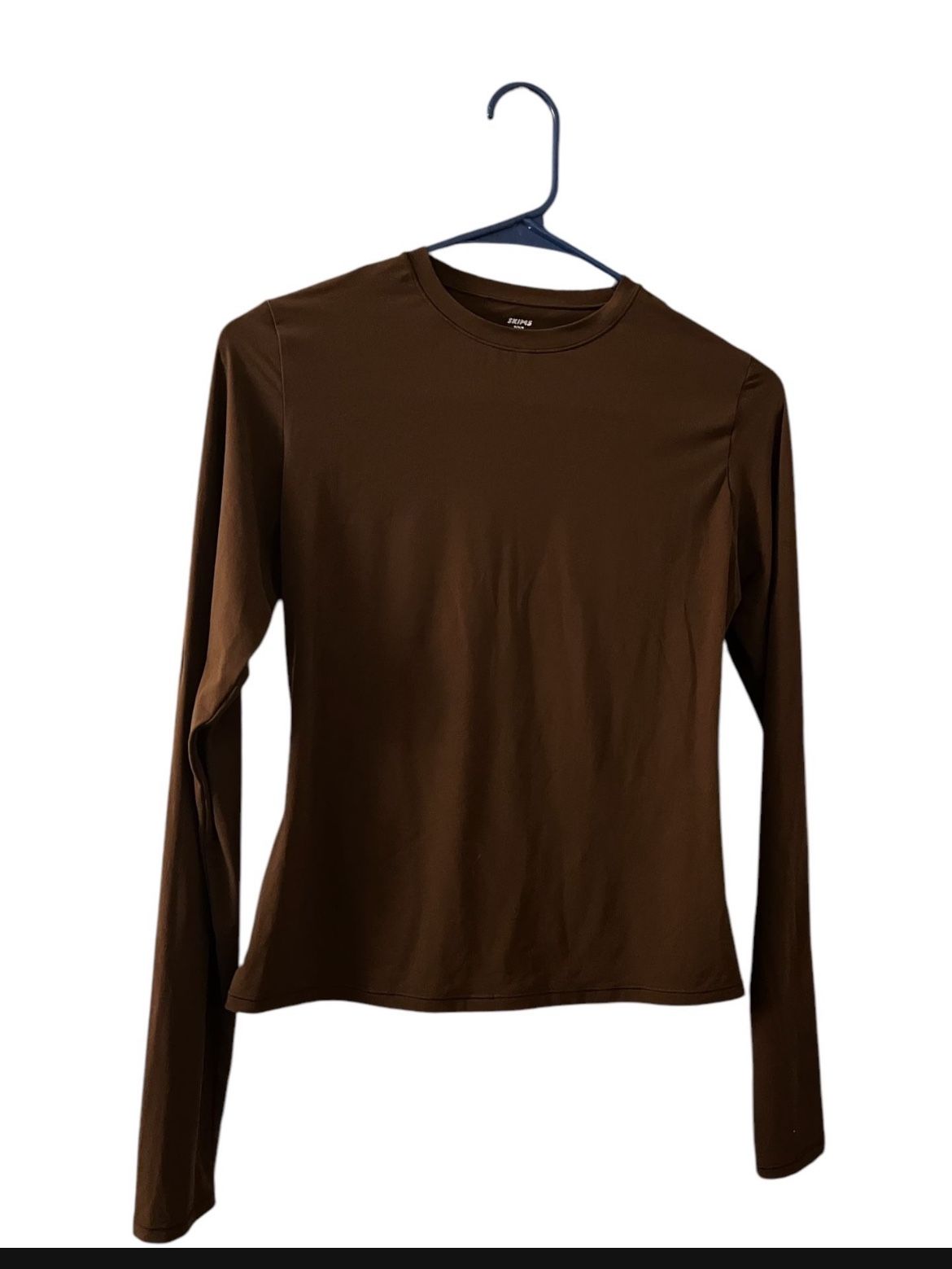 SKIMS Long Sleeve T-shirt Medium