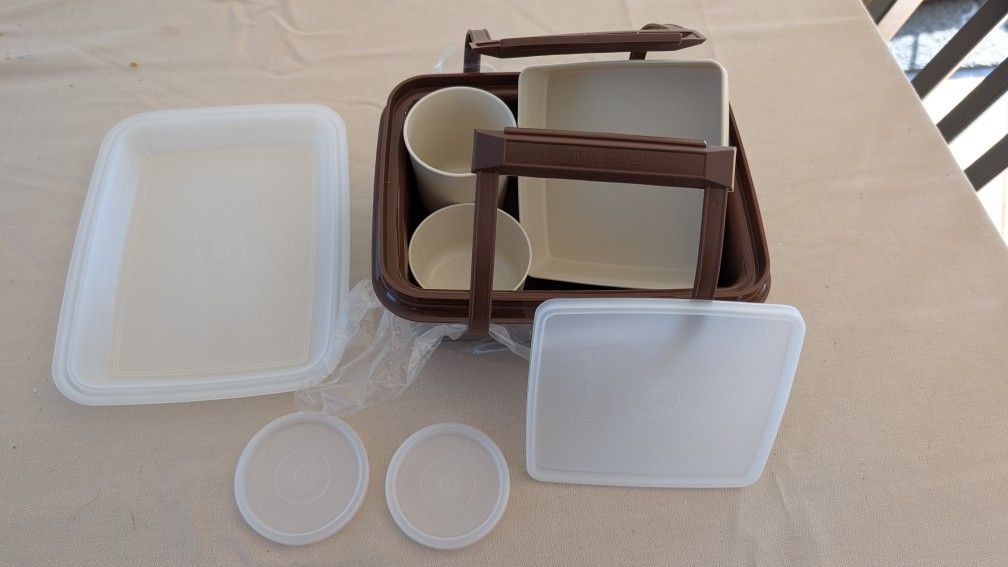 Vintage Tupperware Lunch Kit