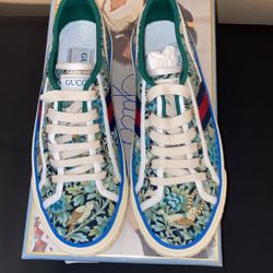 Gucci Sneakers 