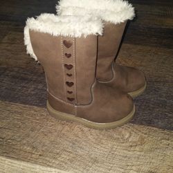 Carter's Size 7 Little Boots