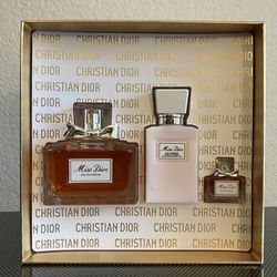 Miss Dior By Christian Dior (3 Piece Gift Set)