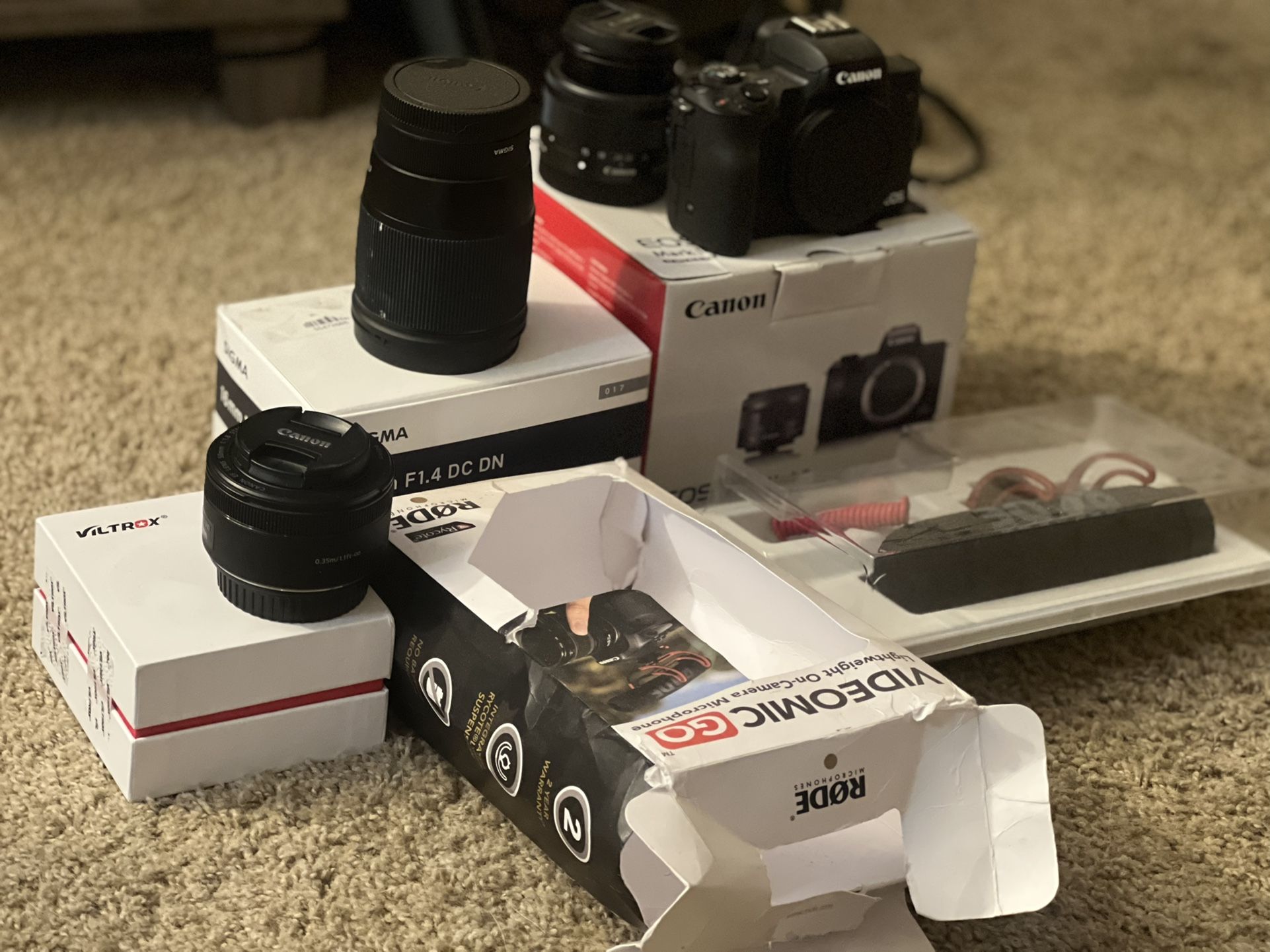 Canon EOS M50 mark2 Bundle