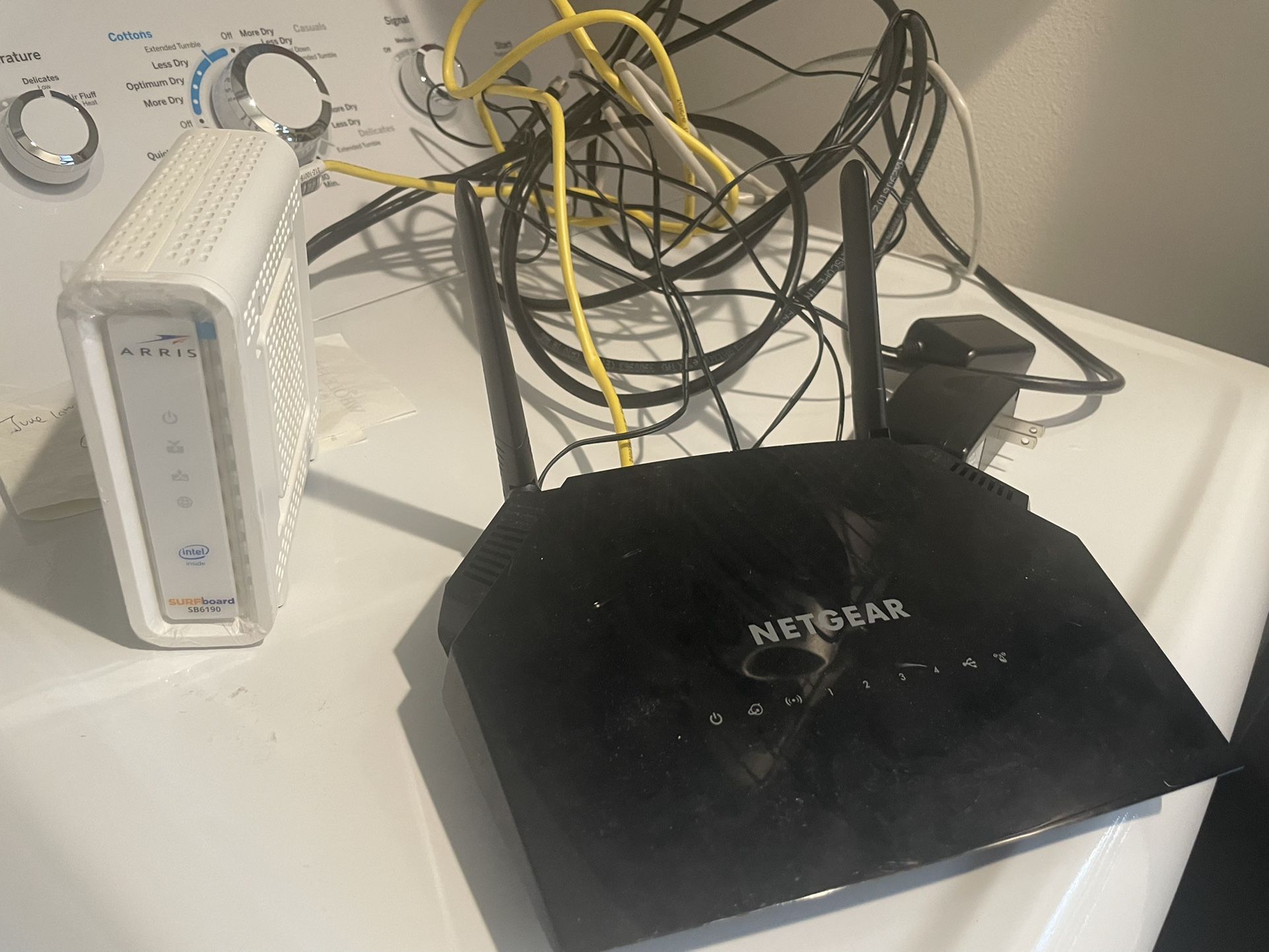 Modem & Router