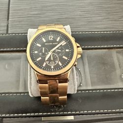 Selling Michael Kor And Armani Emporio Watch 
