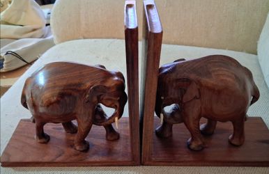 Vintage elephant book ends.