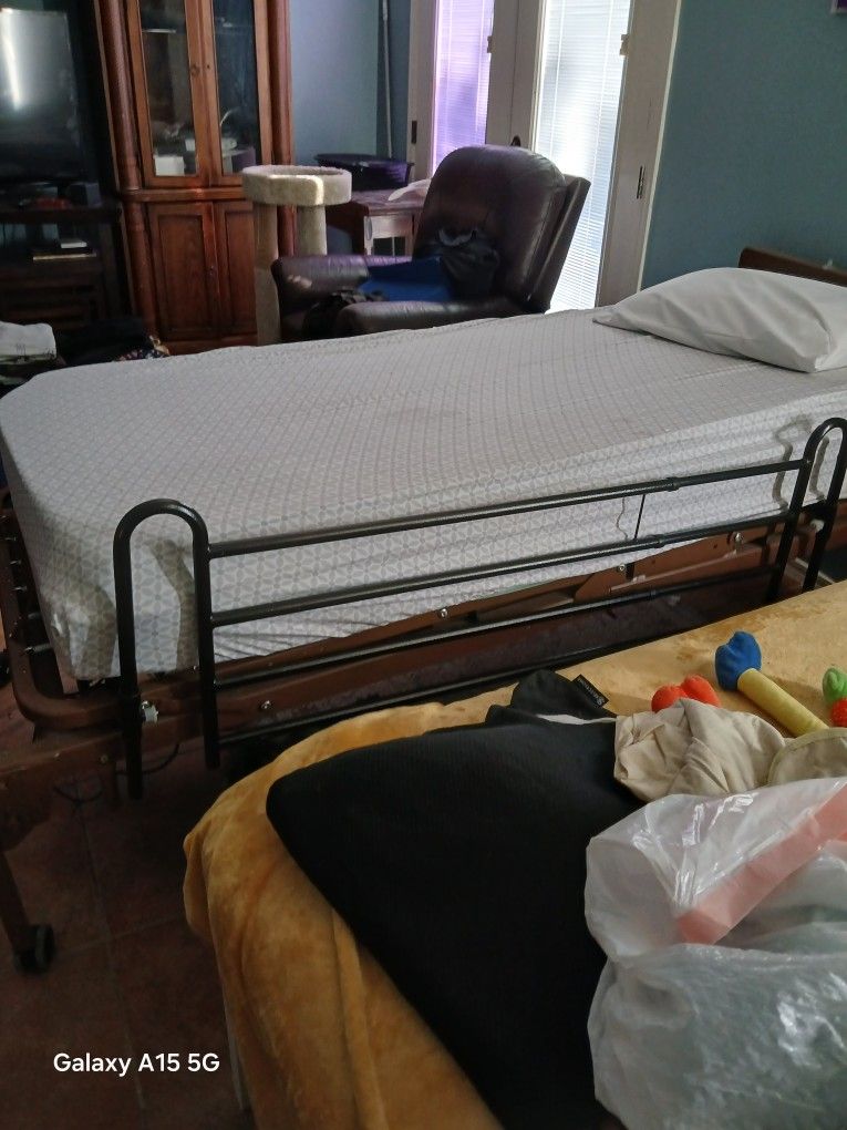 Used Electric Hospital Bed For Sale